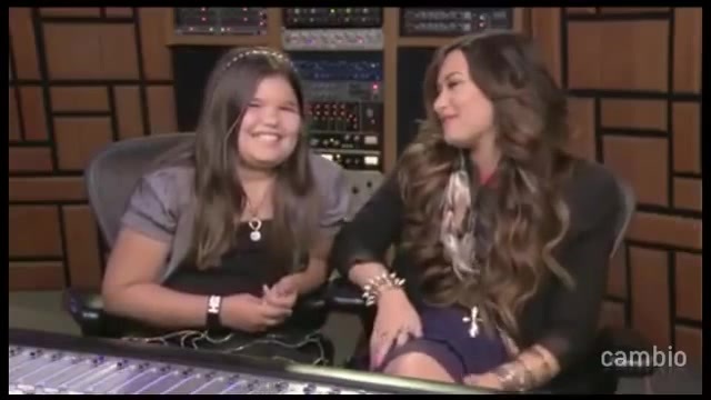 Live Chat w_ Demi Lovato 21 July 2011 Part 1 2135 Live Chat w_ Demi Lovato 21 July 2011 Part 1 2135