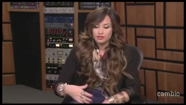 Live Chat w_ Demi Lovato 21 July 2011 Part 1 0460 - Demilush - Live Chat with Demi Lovato 21 July 2011