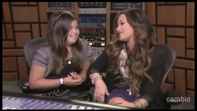 Live Chat w_ Demi Lovato 21 July 2011 Part 1 2144 Live Chat w_ Demi Lovato 21 July 2011 Part 1 2144