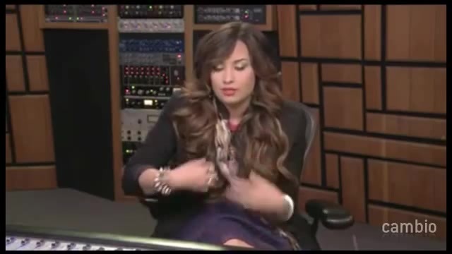 Live Chat w_ Demi Lovato 21 July 2011 Part 1 0898