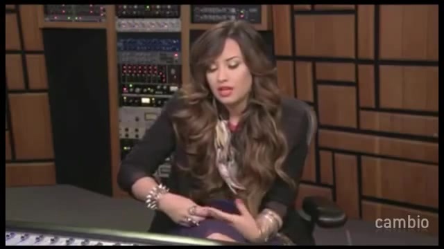 Live Chat w_ Demi Lovato 21 July 2011 Part 1 0901 - Demilush - Live Chat with Demi Lovato 21 July 2011 Part oo1