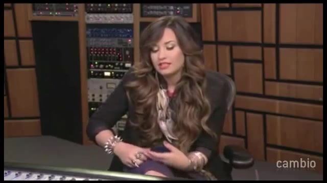 Live Chat w_ Demi Lovato 21 July 2011 Part 1 0903