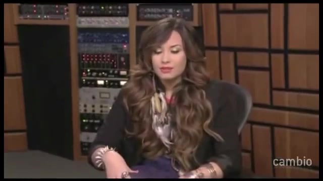 Live Chat w_ Demi Lovato 21 July 2011 Part 1 0493