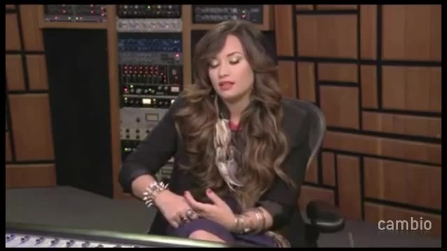 Live Chat w_ Demi Lovato 21 July 2011 Part 1 0921