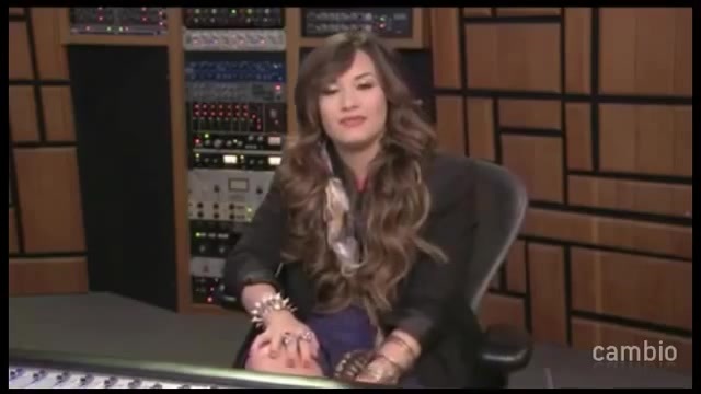 Live Chat w_ Demi Lovato 21 July 2011 Part 1 1736