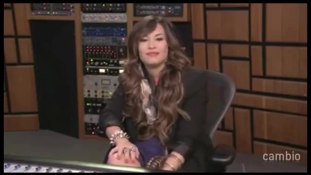 Live Chat w_ Demi Lovato 21 July 2011 Part 1 1737