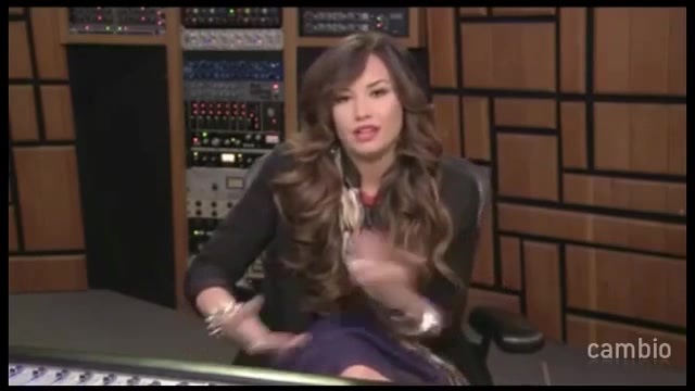 Live Chat w_ Demi Lovato 21 July 2011 Part 1 0928