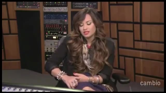 Live Chat w_ Demi Lovato 21 July 2011 Part 1 0936