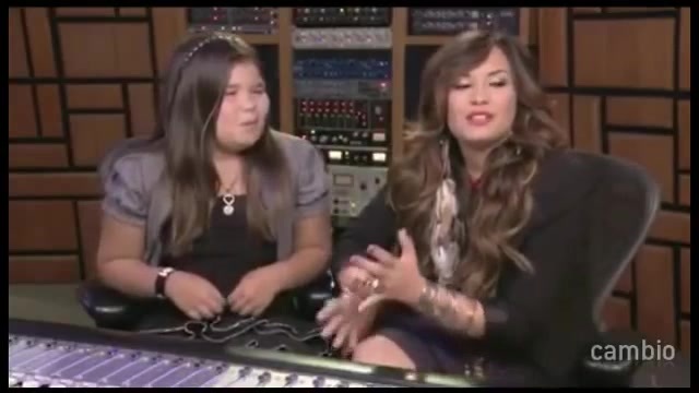 Live Chat w_ Demi Lovato 21 July 2011 Part 1 2232