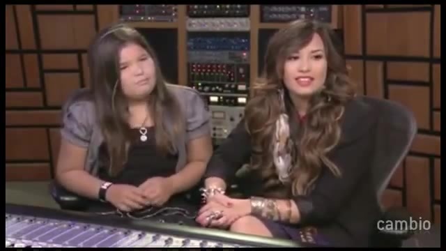 Live Chat w_ Demi Lovato 21 July 2011 Part 1 2237
