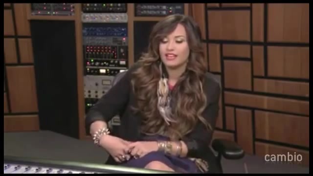 Live Chat w_ Demi Lovato 21 July 2011 Part 1 0995 - Demilush - Live Chat with Demi Lovato 21 July 2011 Part oo1