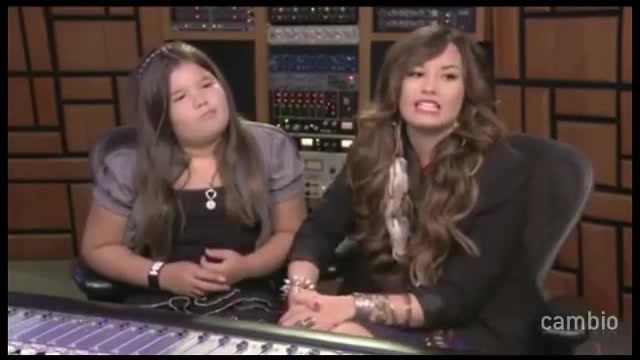 Live Chat w_ Demi Lovato 21 July 2011 Part 1 2240