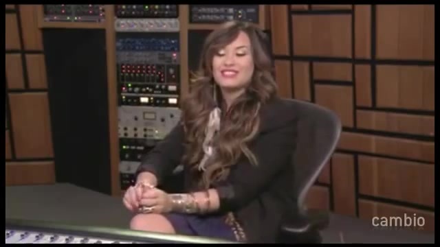 Live Chat w_ Demi Lovato 21 July 2011 Part 1 1470
