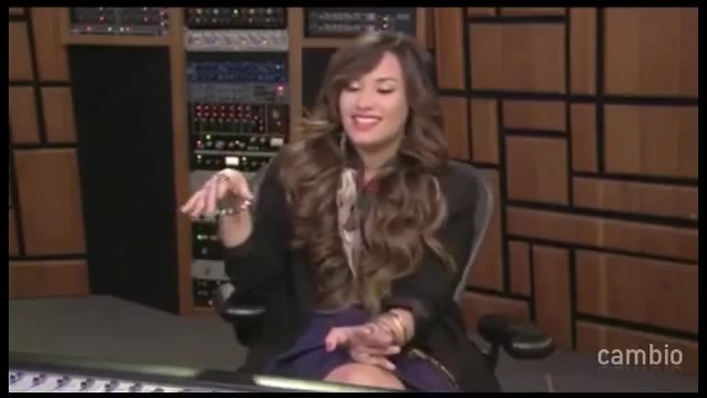 Live Chat w_ Demi Lovato 21 July 2011 Part 1 1483
