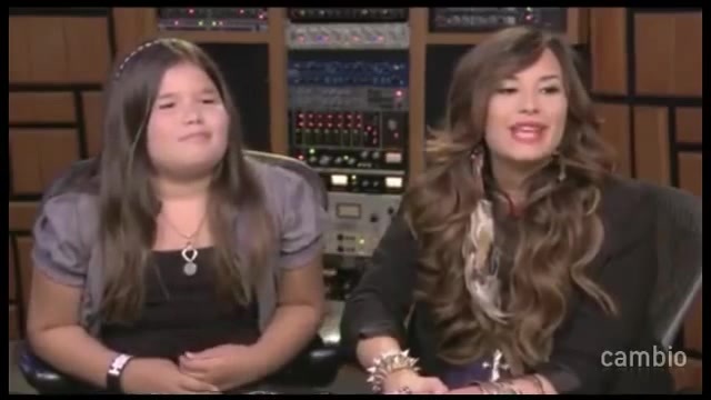 Live Chat w_ Demi Lovato 21 July 2011 Part 1 2298