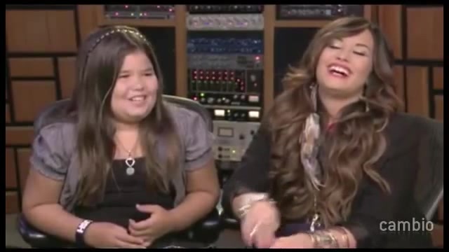 Live Chat w_ Demi Lovato 21 July 2011 Part 1 2313