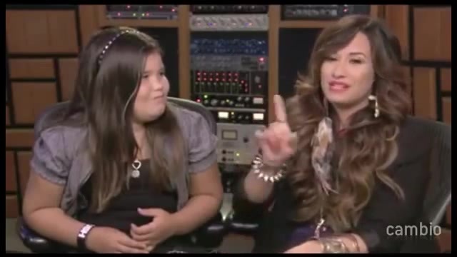 Live Chat w_ Demi Lovato 21 July 2011 Part 1 2320