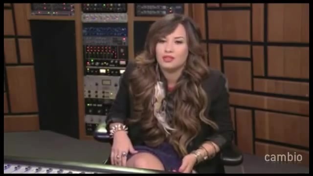 Live Chat w_ Demi Lovato 21 July 2011 Part 1 1910 - Demilush - Live Chat with Demi Lovato 21 July 2011 Part oo3