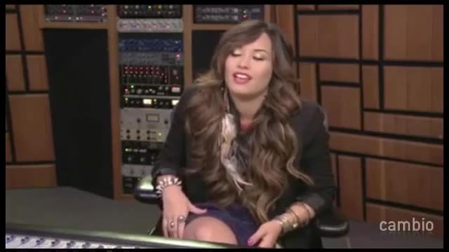 Live Chat w_ Demi Lovato 21 July 2011 Part 1 1913 - Demilush - Live Chat with Demi Lovato 21 July 2011 Part oo3