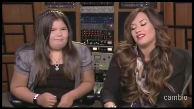 Live Chat w_ Demi Lovato 21 July 2011 Part 1 2373 Live Chat w_ Demi Lovato 21 July 2011 Part 1 2373