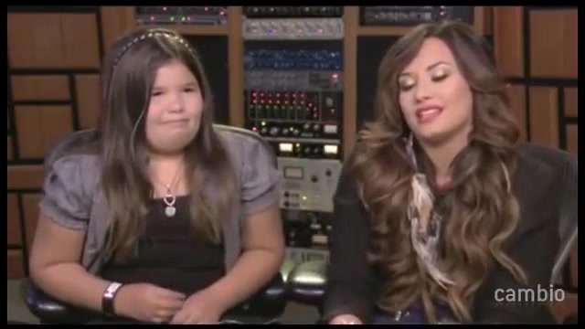 Live Chat w_ Demi Lovato 21 July 2011 Part 1 2375 Live Chat w_ Demi Lovato 21 July 2011 Part 1 2375