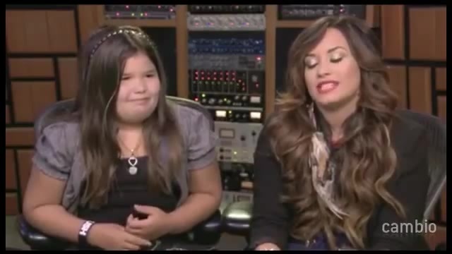 Live Chat w_ Demi Lovato 21 July 2011 Part 1 2381 Live Chat w_ Demi Lovato 21 July 2011 Part 1 2381