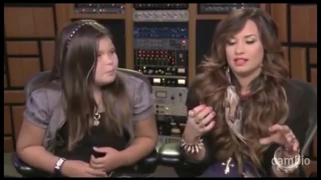 Live Chat w_ Demi Lovato 21 July 2011 Part 1 2399 Live Chat w_ Demi Lovato 21 July 2011 Part 1 2399