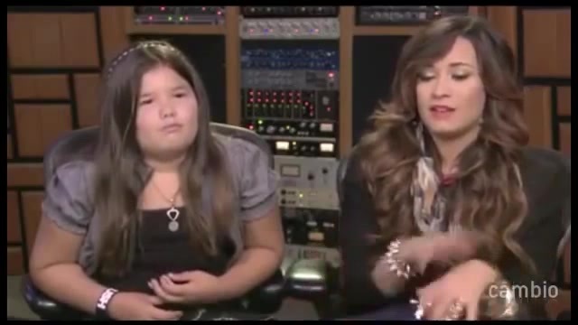 Live Chat w_ Demi Lovato 21 July 2011 Part 1 2405 Live Chat w_ Demi Lovato 21 July 2011 Part 1 2405