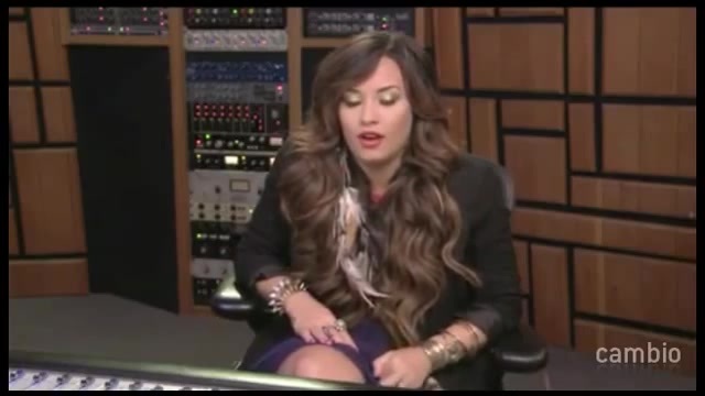 Live Chat w_ Demi Lovato 21 July 2011 Part 1 1993 - Demilush - Live Chat with Demi Lovato 21 July 2011 Part oo3