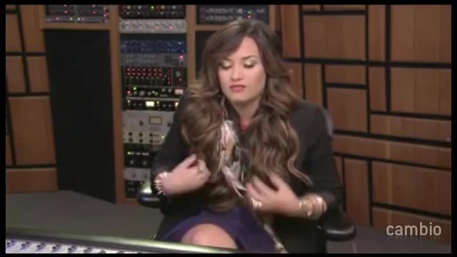 Live Chat w_ Demi Lovato 21 July 2011 Part 1 1995 - Demilush - Live Chat with Demi Lovato 21 July 2011 Part oo3