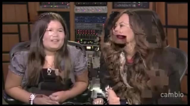 Live Chat w_ Demi Lovato 21 July 2011 Part 1 2433 - Demilush - Live Chat with Demi Lovato 21 July 2011 Part oo4