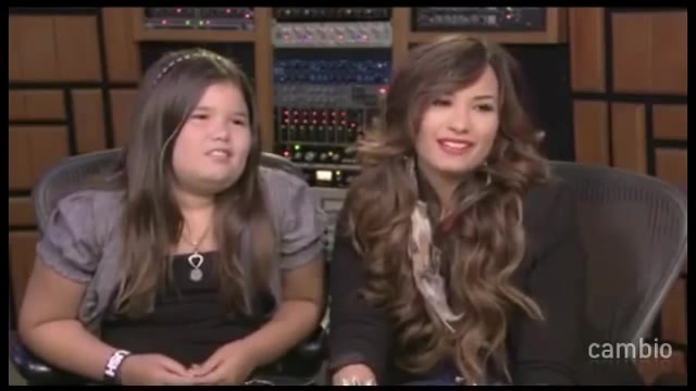Live Chat w_ Demi Lovato 21 July 2011 Part 1 2445