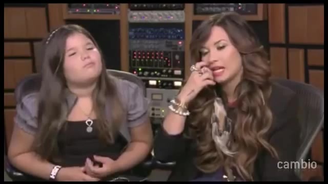 Live Chat w_ Demi Lovato 21 July 2011 Part 1 2472