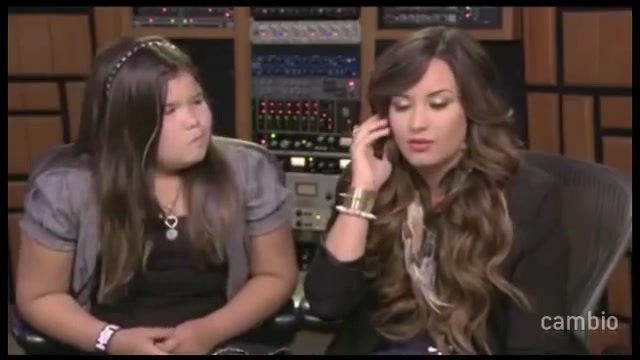 Live Chat w_ Demi Lovato 21 July 2011 Part 1 2483