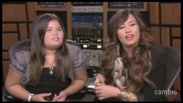 Live Chat w_ Demi Lovato 21 July 2011 Part 1 2548 - Demilush - Live Chat with Demi Lovato 21 July 2011 Part oo5
