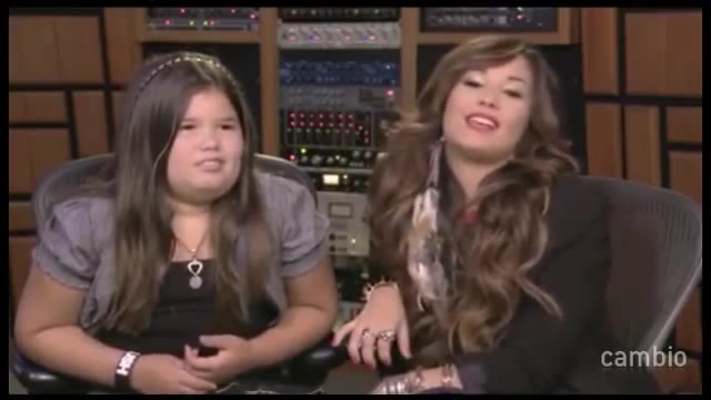Live Chat w_ Demi Lovato 21 July 2011 Part 1 2590
