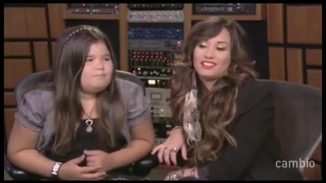Live Chat w_ Demi Lovato 21 July 2011 Part 1 2599
