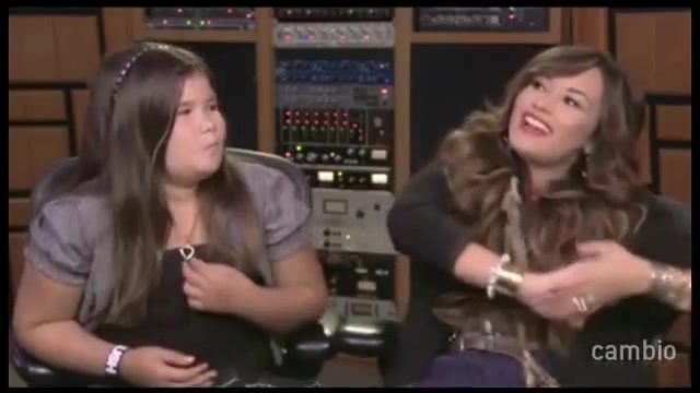 Live Chat w_ Demi Lovato 21 July 2011 Part 1 2614
