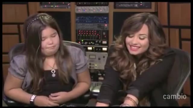 Live Chat w_ Demi Lovato 21 July 2011 Part 1 2624