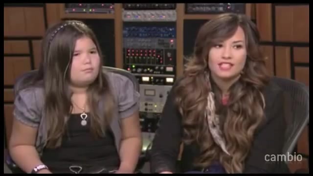 Live Chat w_ Demi Lovato 21 July 2011 Part 1 2654