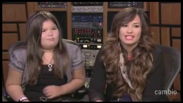 Live Chat w_ Demi Lovato 21 July 2011 Part 1 2657