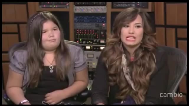 Live Chat w_ Demi Lovato 21 July 2011 Part 1 2659
