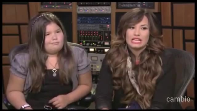 Live Chat w_ Demi Lovato 21 July 2011 Part 1 2660