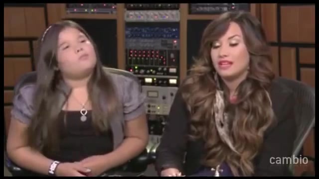 Live Chat w_ Demi Lovato 21 July 2011 Part 1 2687
