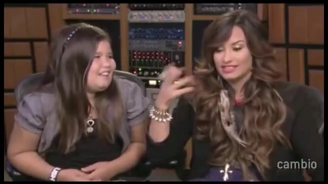 Live Chat w_ Demi Lovato 21 July 2011 Part 1 2700 - Demilush - Live Chat with Demi Lovato 21 July 2011 Part oo5