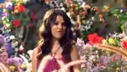 Selena Gomez Fly To Your Heart FULL Music Video_2 102 - Selena Gomez Fly To Your Heart FULL Music Video_2