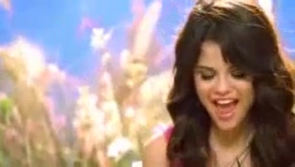 Selena Gomez Fly To Your Heart FULL Music Video_2 152 - Selena Gomez Fly To Your Heart FULL Music Video_2