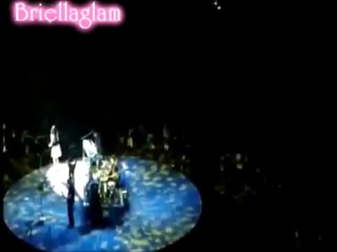 PROOF That Selena Gomez CAN Sing!!! 314