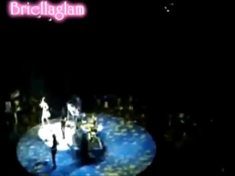 PROOF That Selena Gomez CAN Sing!!! 332