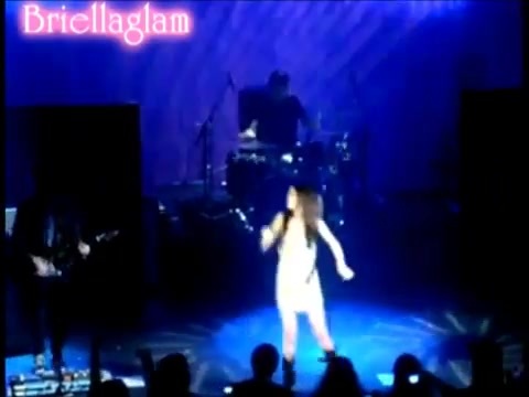 PROOF That Selena Gomez CAN Sing!!! 482 - PROOF That Selena Gomez CAN Sing